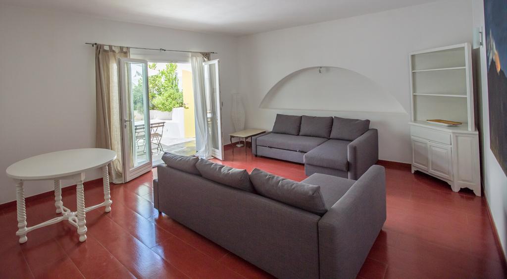 Il Gabbiano Relais In Stromboli Aparthotel Bilik gambar